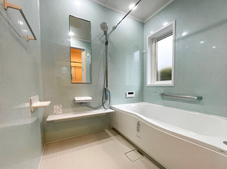 バスルームリフォーム 広さを調整し快適になった浴室＆洗面所